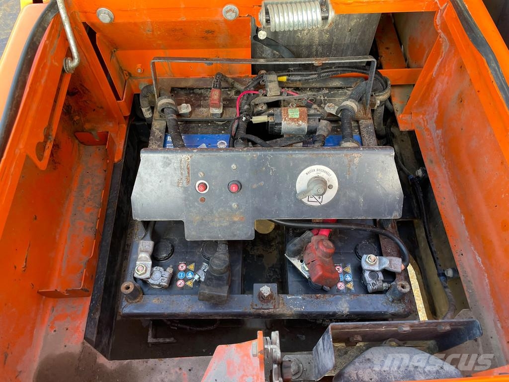 Doosan DX255LC-5 حفارات زحافة