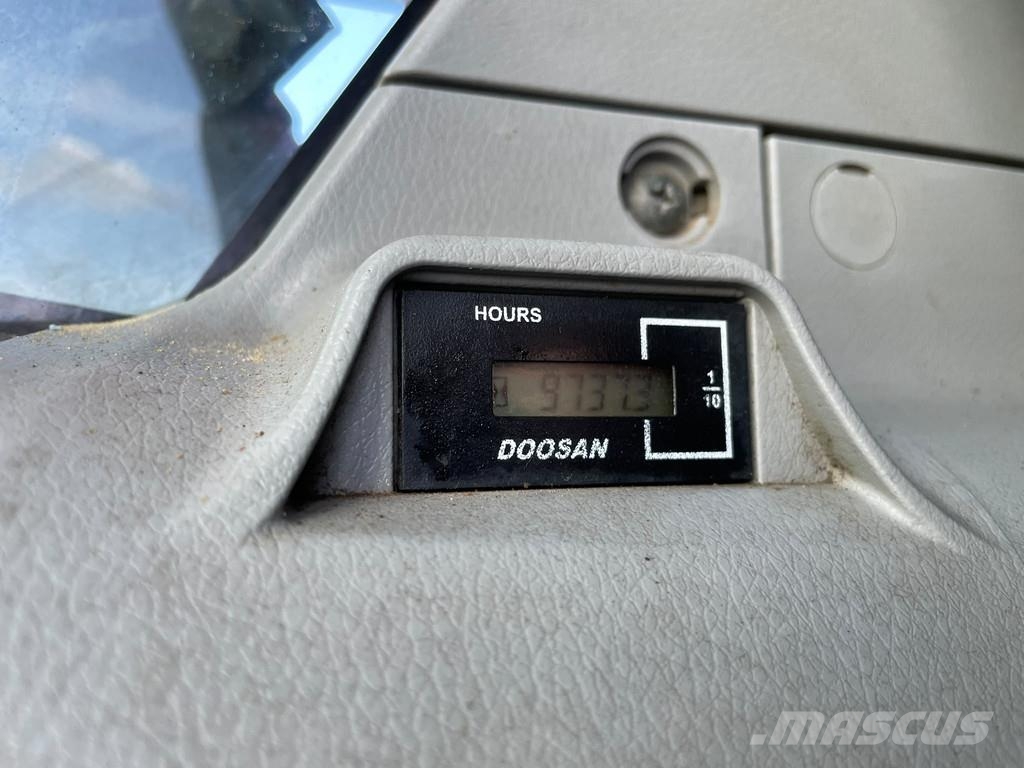 Doosan DX255LC-5 حفارات زحافة