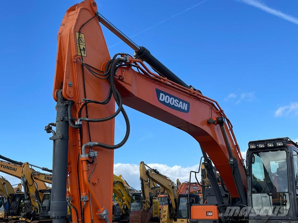 Doosan DX255LC-5 حفارات زحافة