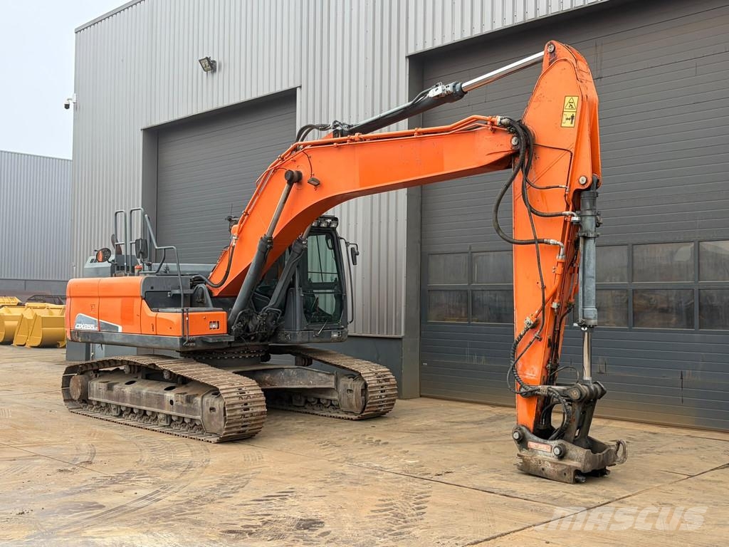 Doosan DX255LC-5 Rupsgraafmachines