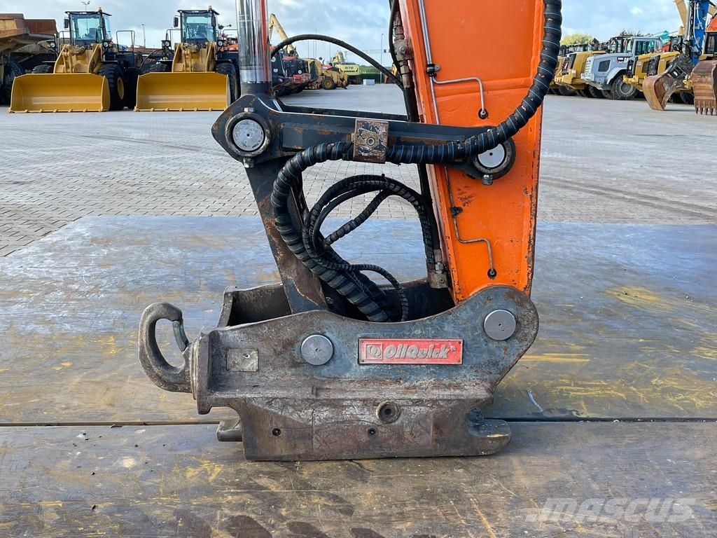 Doosan DX255LC-5 حفارات زحافة