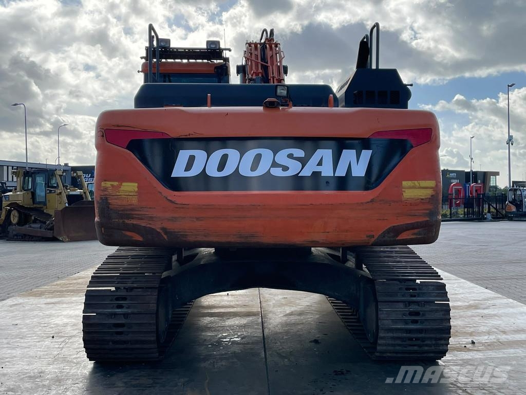 Doosan DX255LC-5 حفارات زحافة