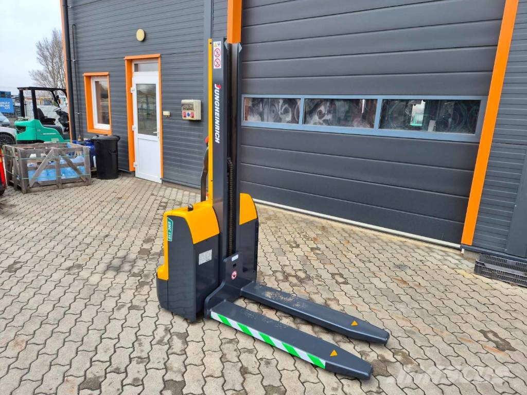 Jungheinrich EMC 110 Gerbeurs Automoteurs