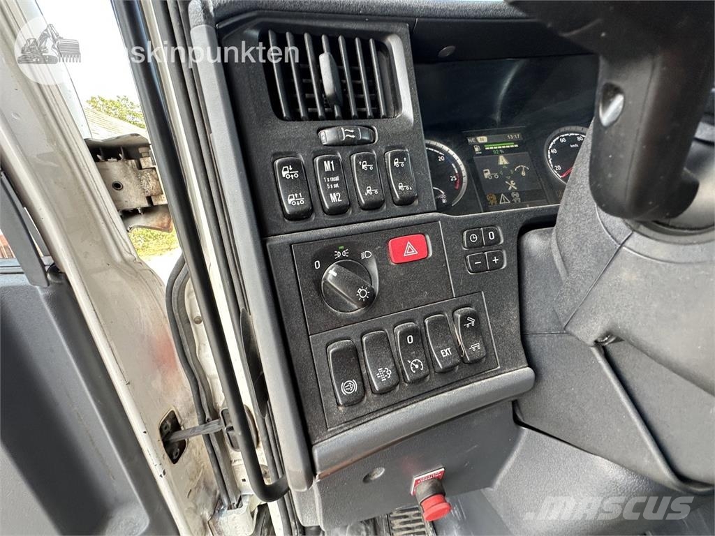 Scania G490LB6X2*4HNB Camiones polibrazo
