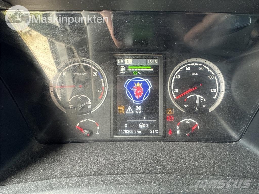 Scania G490LB6X2*4HNB Camiones polibrazo