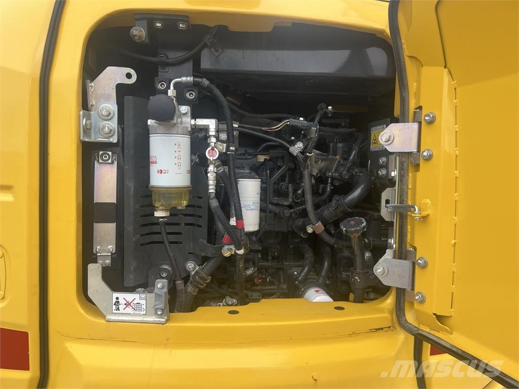 Komatsu PC88MR-11EO Wheeled excavators