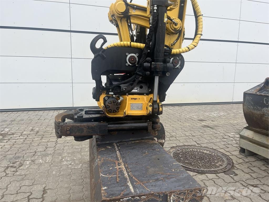Komatsu PC88MR-11EO Wheeled excavators