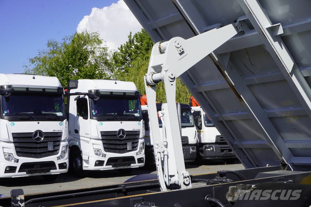 Iveco Eurocargo 160 E22K tipper / 60 tho. km!!! / Fassi Camiones bañeras basculantes o volquetes