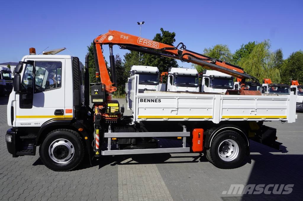Iveco Eurocargo 160 E22K tipper / 60 tho. km!!! / Fassi Camiones bañeras basculantes o volquetes