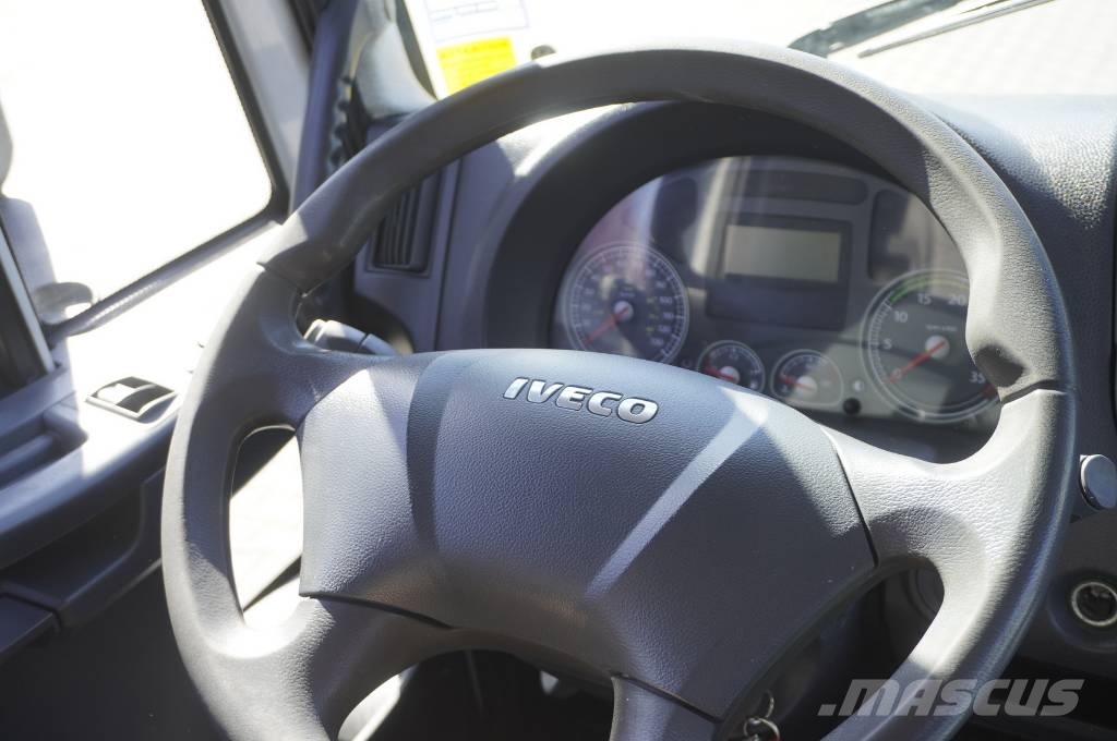 Iveco Eurocargo 160 E22K tipper / 60 tho. km!!! / Fassi Camiones bañeras basculantes o volquetes
