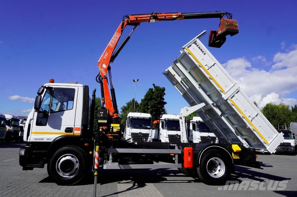 Iveco Eurocargo 160 E22K tipper / 60 tho. km!!! / Fassi Camiones bañeras basculantes o volquetes