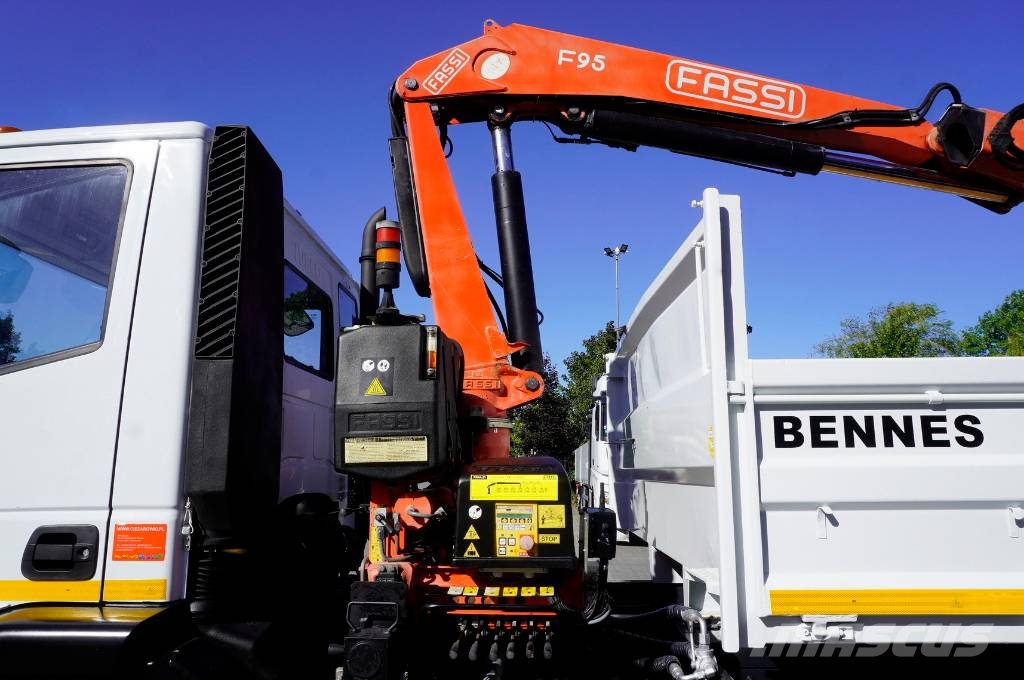 Iveco Eurocargo 160 E22K tipper / 60 tho. km!!! / Fassi Camiones bañeras basculantes o volquetes