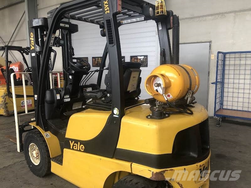 Yale GLP25VX LPG forklifts