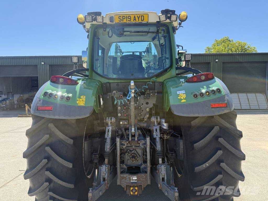 Fendt 718 Power Plus Traktory