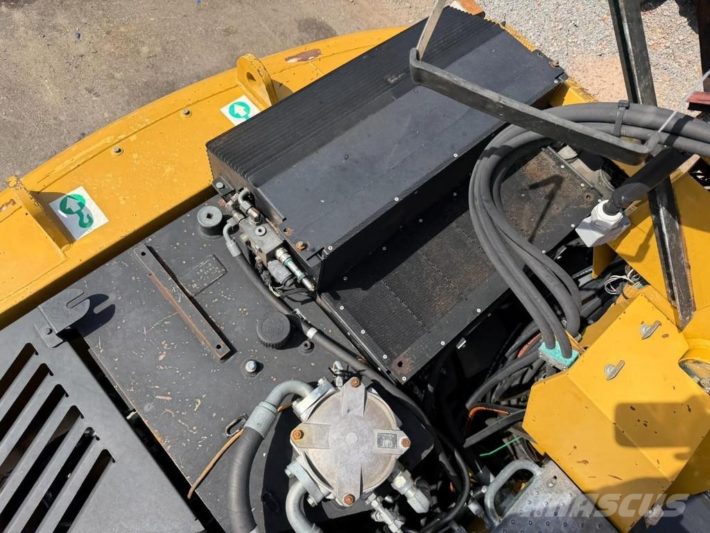 CAT M 318 D OVERSLAGKRAAN / MATERIAL HANDLER / UMSCHLA Manejadores de residuos industriales