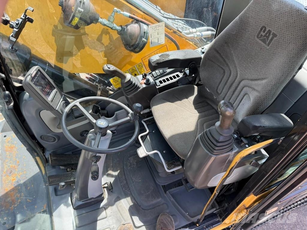 CAT M 318 D OVERSLAGKRAAN / MATERIAL HANDLER / UMSCHLA Manejadores de residuos industriales