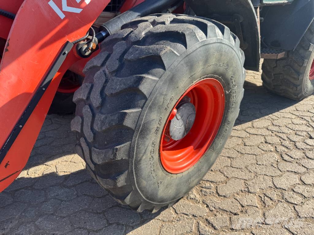 Kubota R085 轮式装载机