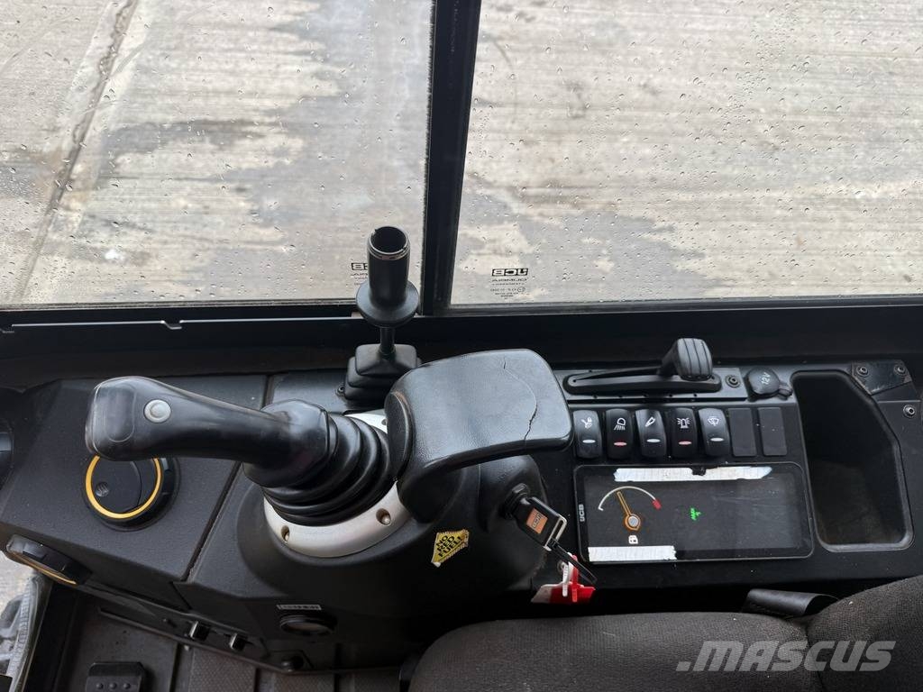 JCB 15 C-1 1.6t Mini Digger Miniekskavaatorid < 7 t