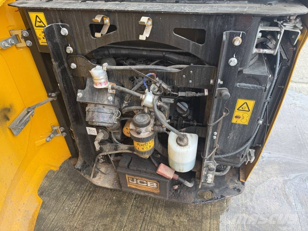 JCB 15 C-1 1.6t Mini Digger Miniekskavaatorid < 7 t