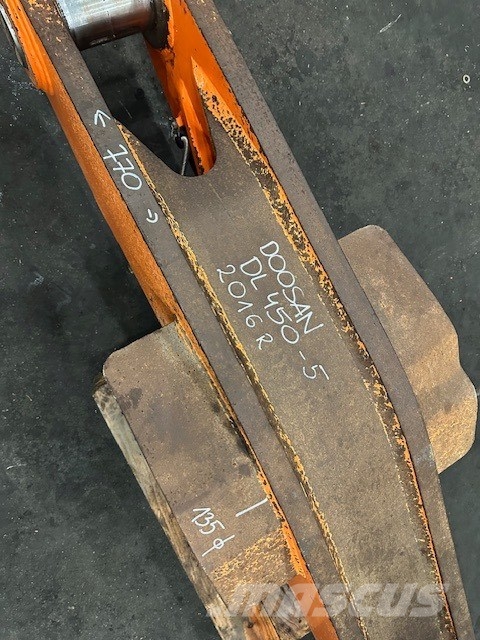 Doosan DL 450-5 USED BUCKET ARM Ausleger