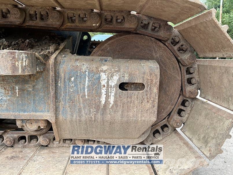 Komatsu PC138 履带挖掘机