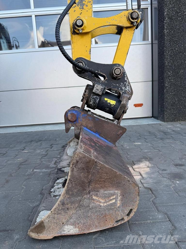 Yanmar Vio26-6 حفارات صغيرة أقل من 7 طن (حفارات صغيرة)