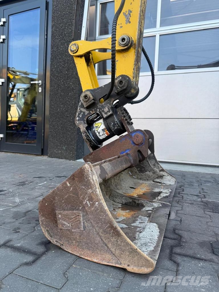 Yanmar Vio26-6 حفارات صغيرة أقل من 7 طن (حفارات صغيرة)