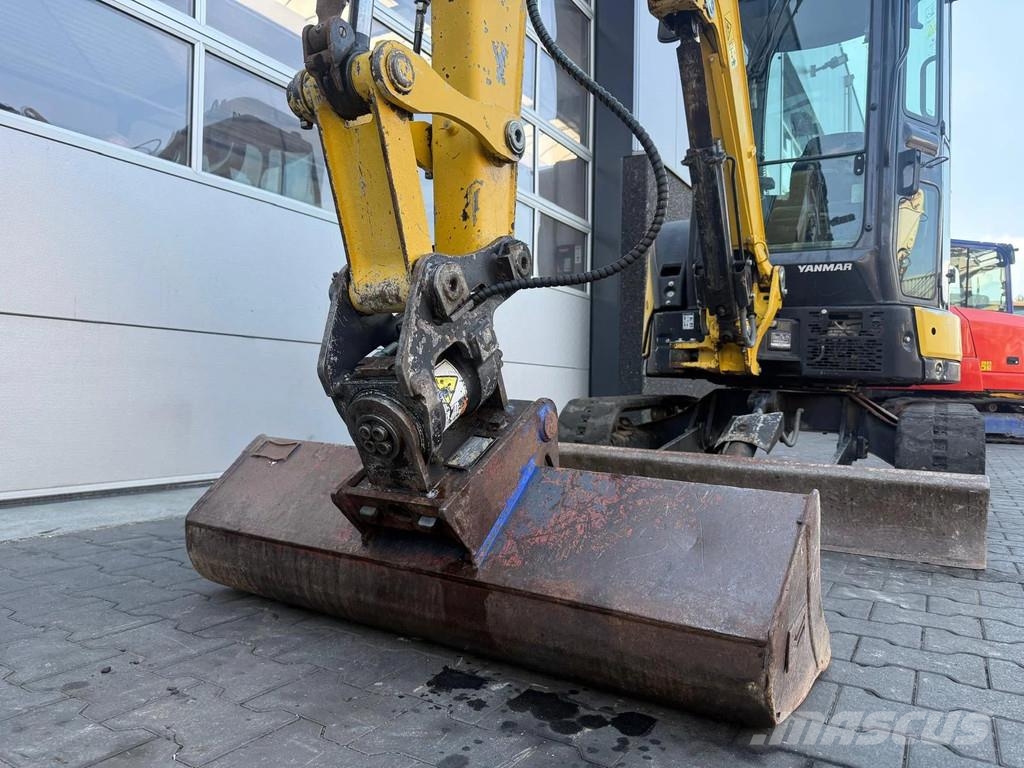 Yanmar Vio26-6 حفارات صغيرة أقل من 7 طن (حفارات صغيرة)