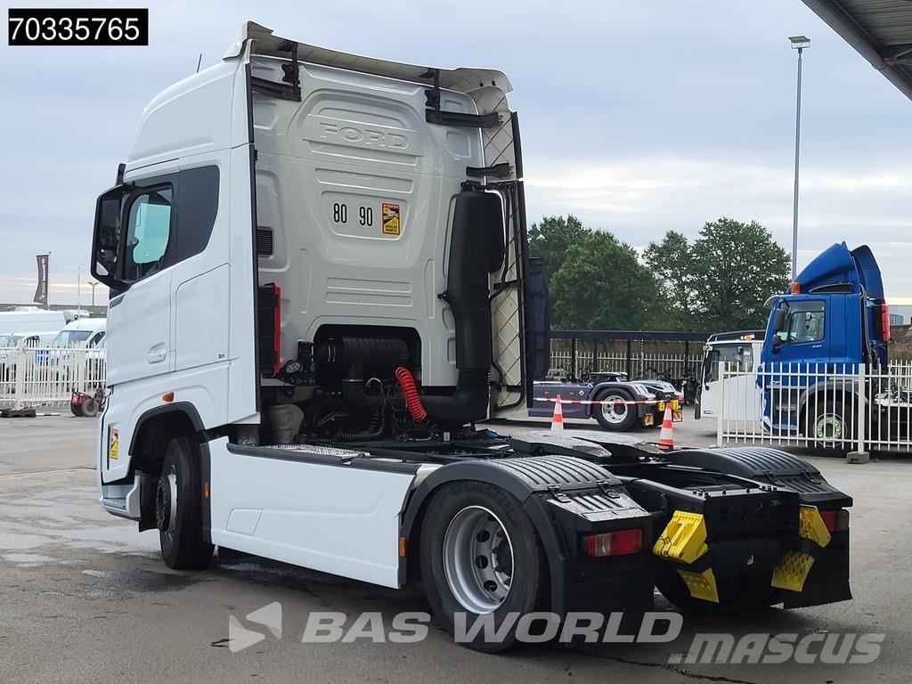 Ford F-Max 500 4X2 Retarder 2x Tanks Standklima Navi AC Traktorske jedinice