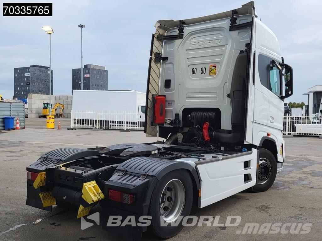 Ford F-Max 500 4X2 Retarder 2x Tanks Standklima Navi AC Traktorske jedinice