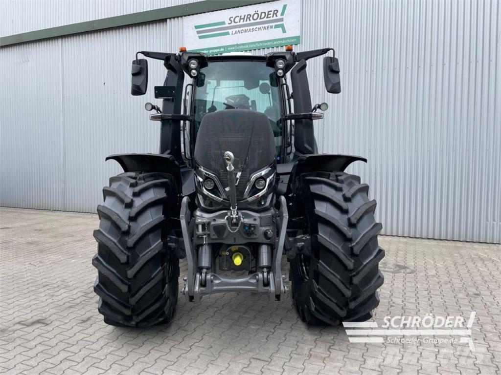 Valtra Q 305 | GEWÄHRLEISTUNG 09/2027 Traktorid
