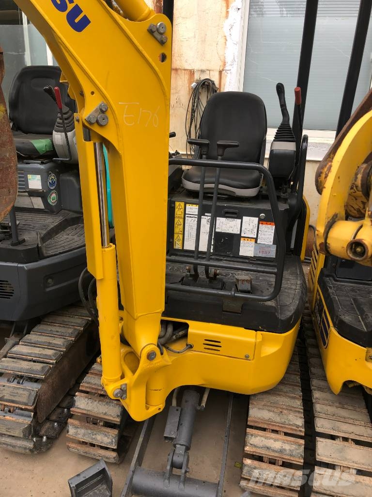 Komatsu PC 18 MR ミニ油圧ショベル 7t以下(ミニユンボ・ミニディガー)