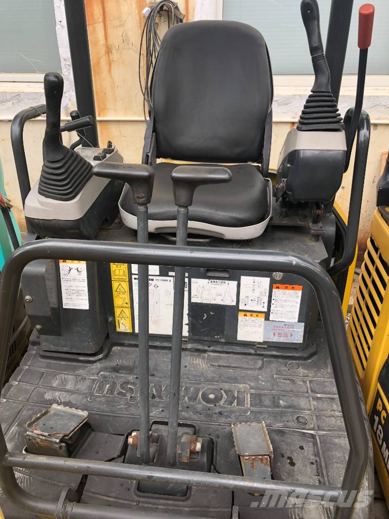 Komatsu PC 18 MR ミニ油圧ショベル 7t以下(ミニユンボ・ミニディガー)