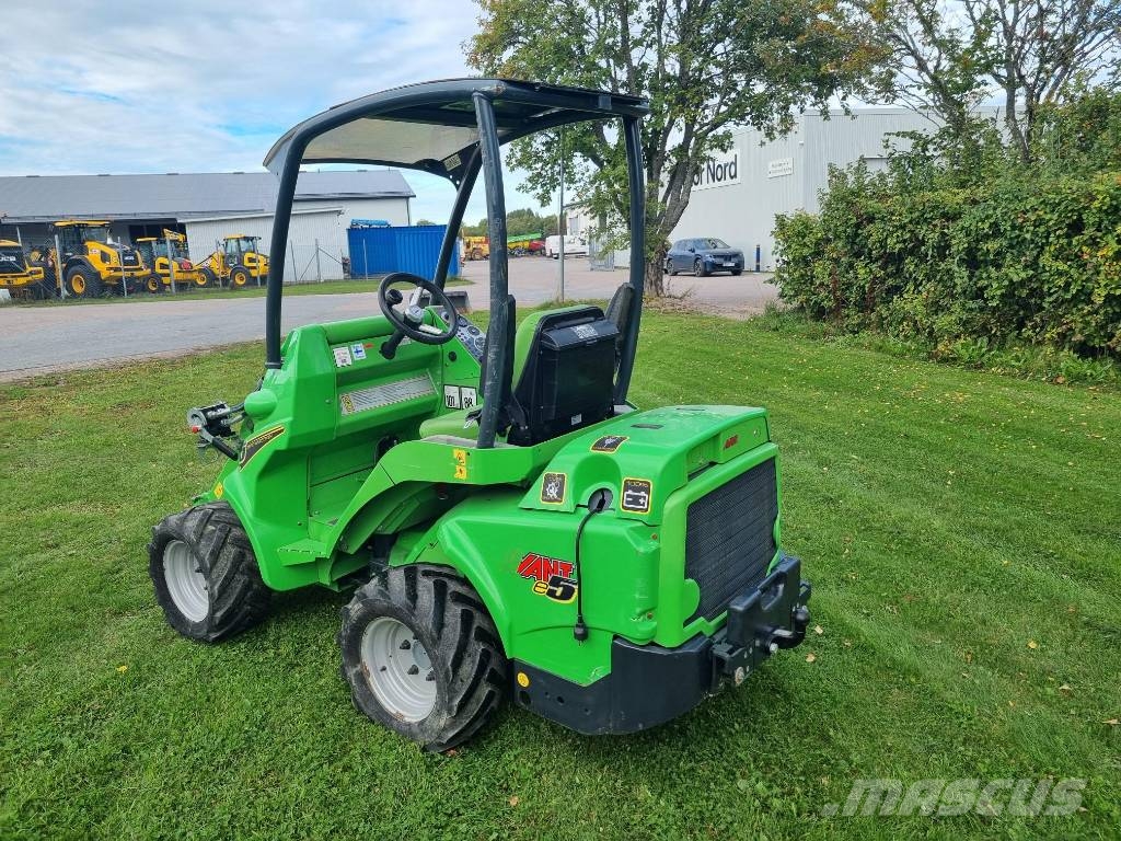 Avant E5 nytt batteri!  "El maskin" Ładowarki burtowe