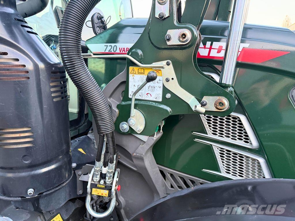 Fendt 720 Vario ProfiPlus + Cargo 5X85 Traktorer
