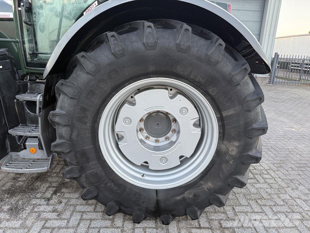 Fendt 720 Vario ProfiPlus + Cargo 5X85 Traktorer