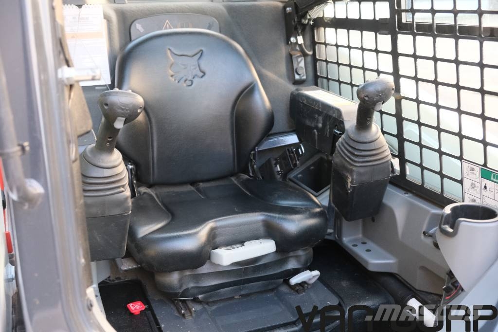 Bobcat T 450 | 2023 | 90h Skid steer mini nakladalci