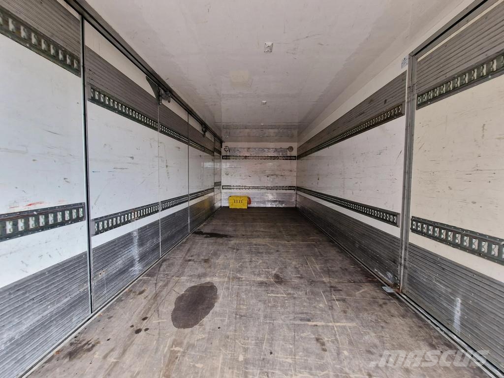 Scania P250 4x2 - Box with sidedoors - Zepro loadlift - F Tovornjaki zabojniki