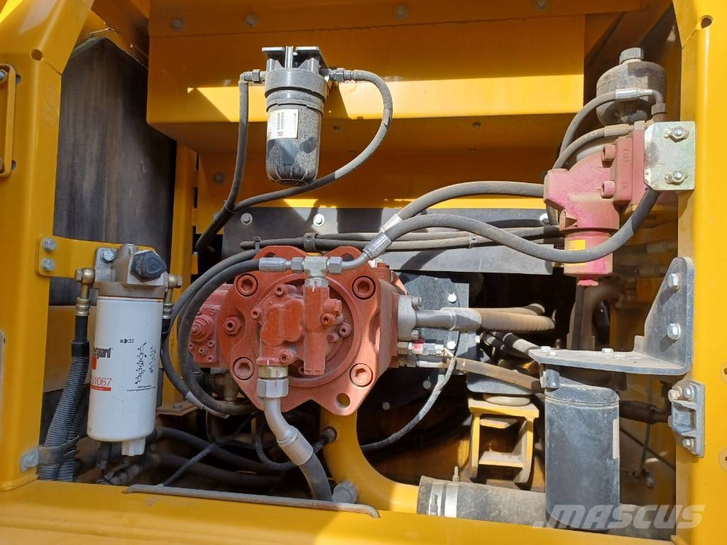 LiuGong CLG 922 E Rupsgraafmachines