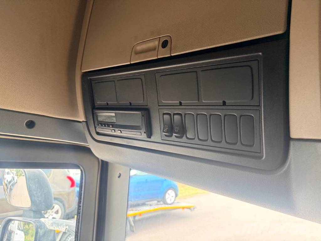 Scania R 450 Camiones con caja de remolque