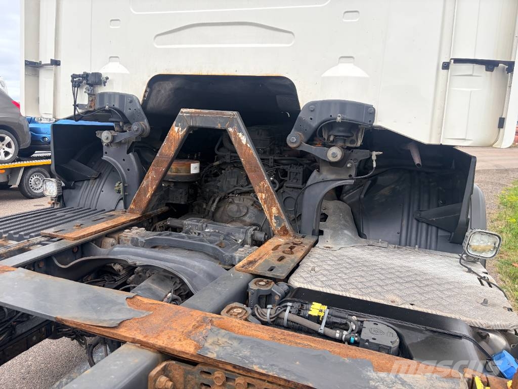 Scania R 450 Camiones con caja de remolque