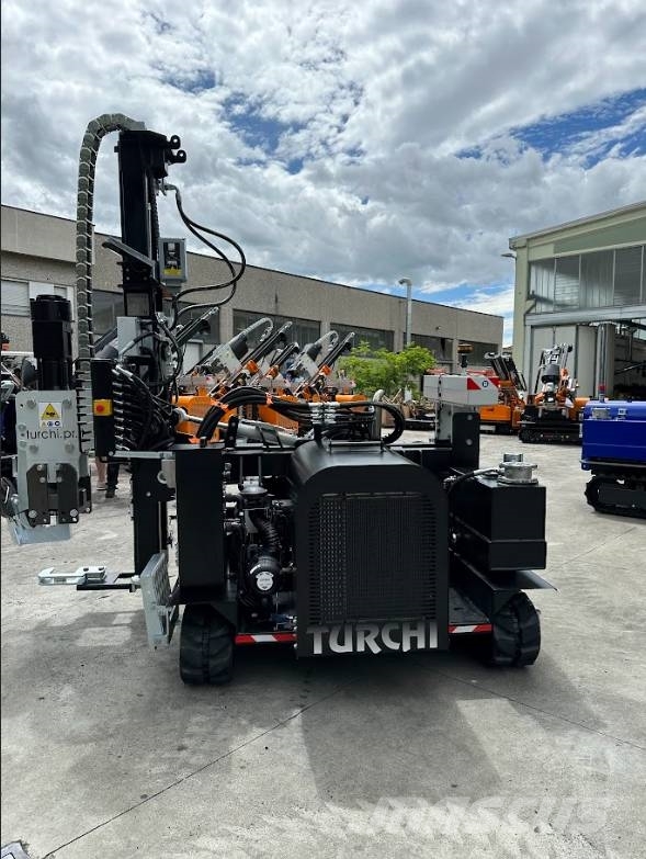 Turchi 260F solar pile driver Martelli idraulici per pali
