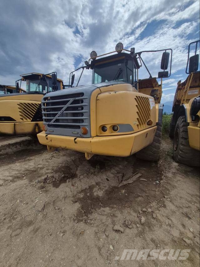 Volvo A40D アーティキュレート式ダンプトラック