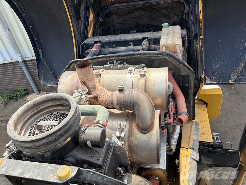 CAT 966M - 24T - Wheel Loader - CE - Rear Camera - Air Фронтальные погрузчики