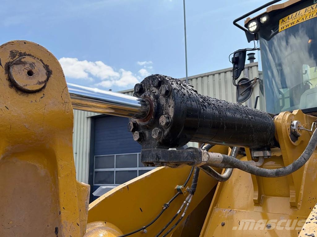 CAT 966M - 24T - Wheel Loader - CE - Rear Camera - Air Фронтальные погрузчики