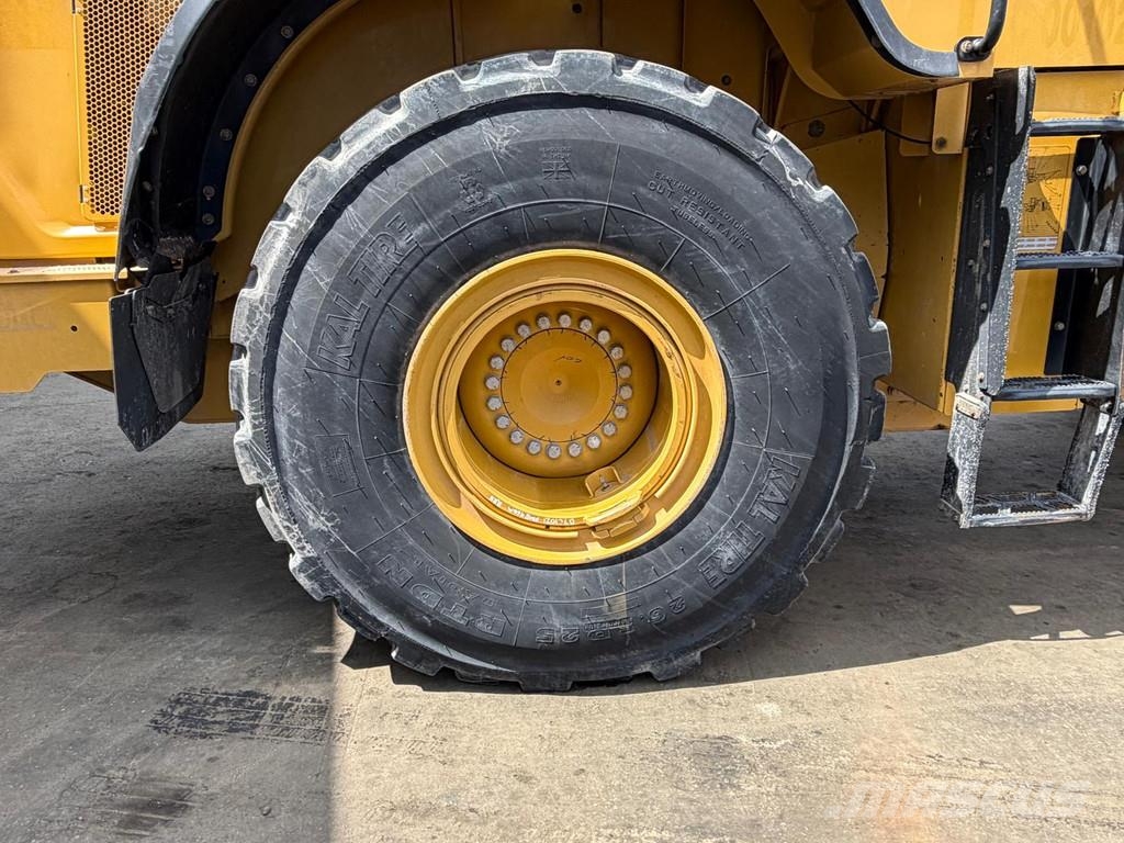 CAT 966M - 24T - Wheel Loader - CE - Rear Camera - Air Фронтальные погрузчики