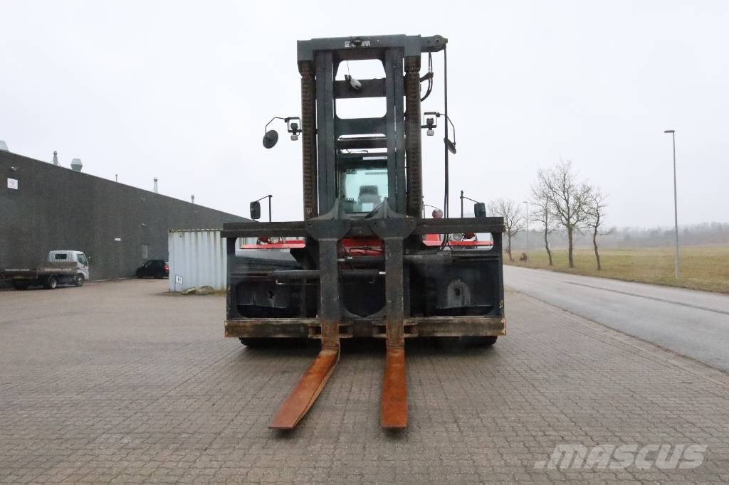 Kalmar DCF420-12 Dieseltrukit