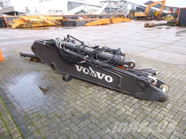 Volvo EC235EL VAH Boom Tieflöffel