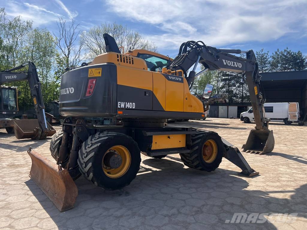 Volvo EW 140 D Wielgraafmachines