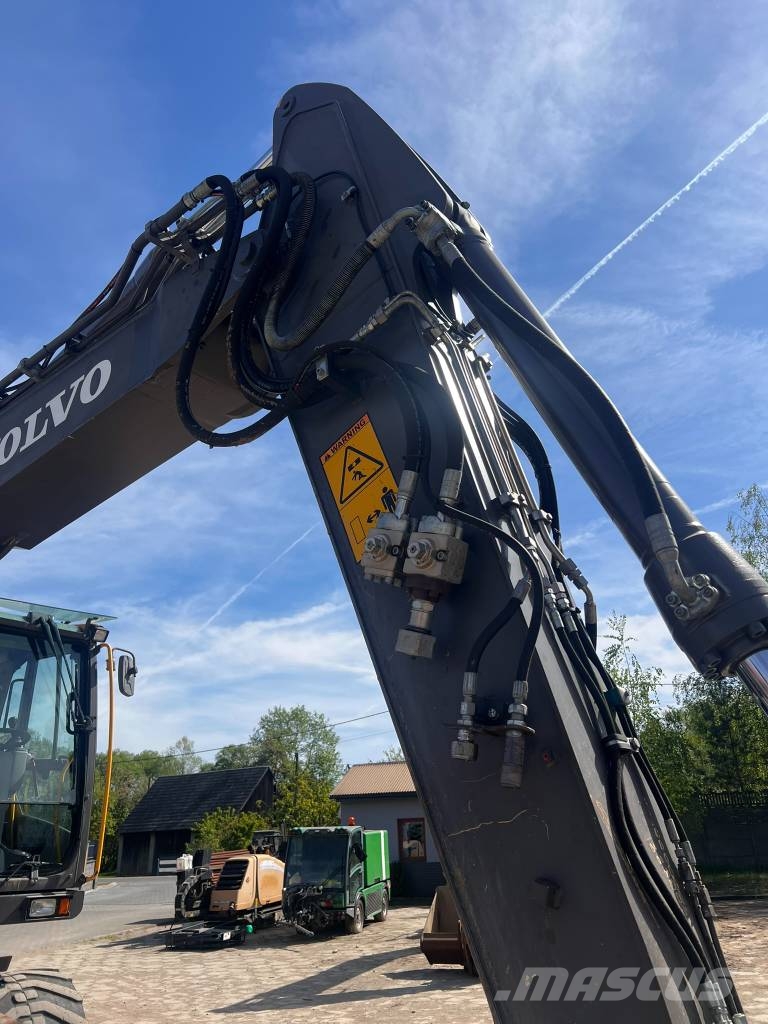 Volvo EW 140 D Wielgraafmachines